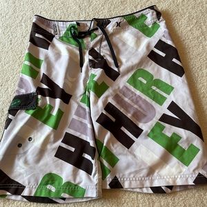 Never worn Hurley Men’s board short